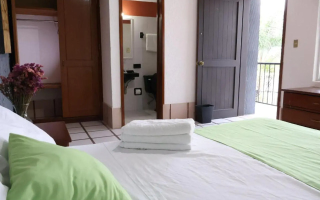 OYO Hotel San Felipe Inn