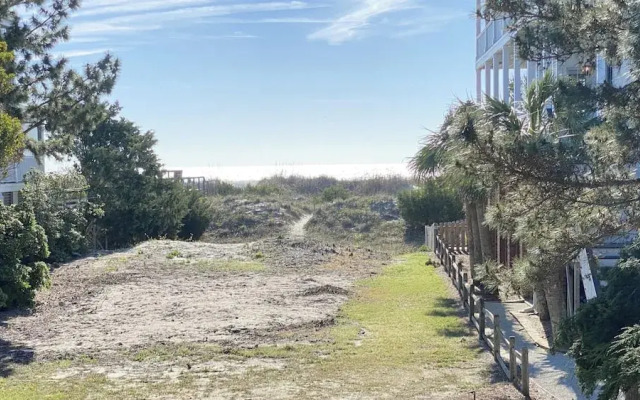 Pawleys Island Rustic Beach House