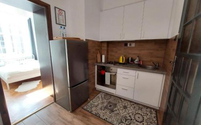 Apartment in Old Town - view of Mariacki Church