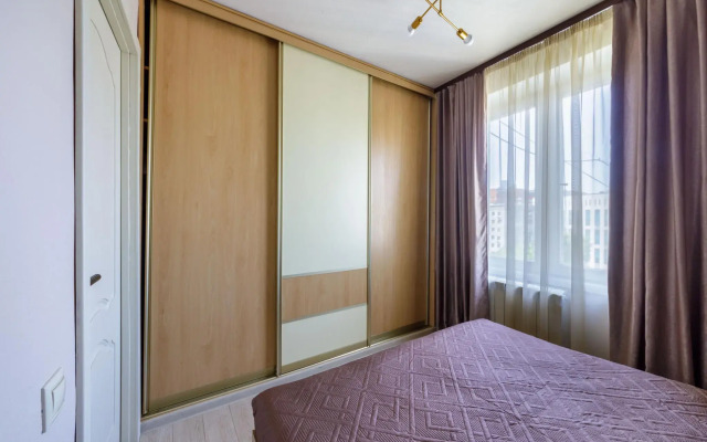 ApartLux in Volkov Lane