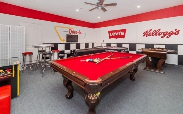 9BR 5BA Pool Home In ChampionsGate