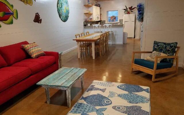 Reel Paradise - 3 Br Condo