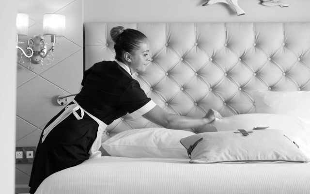 Grand Hotel Des Sablettes Plage, Curio Collection By Hilton