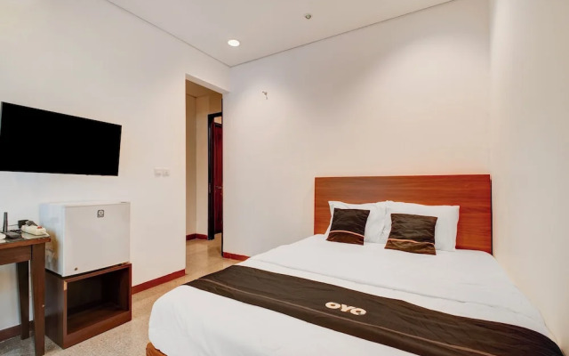 ZEN Rooms Terogong Near Pondok Indah