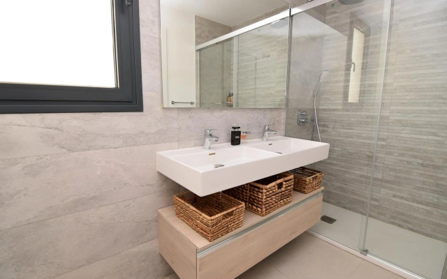 Mesas Homes