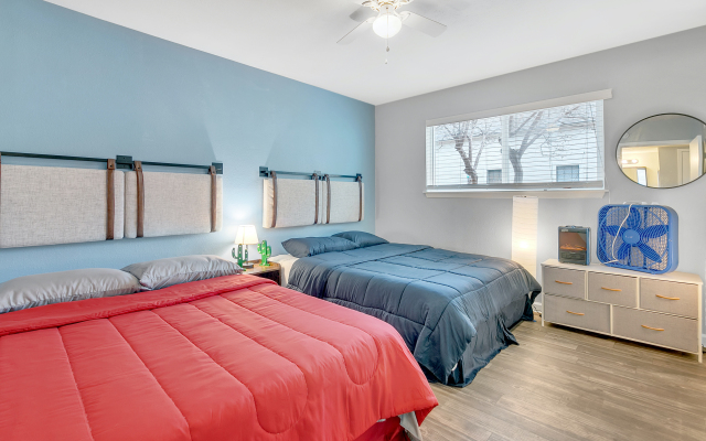 Pearl Location ✔Fast Wifi + Free Parking  ✔Modern Living