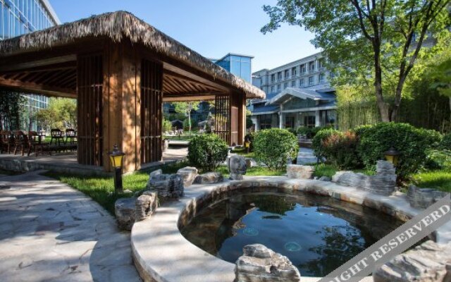 Zhongjia Palace Hot Spring Hotel