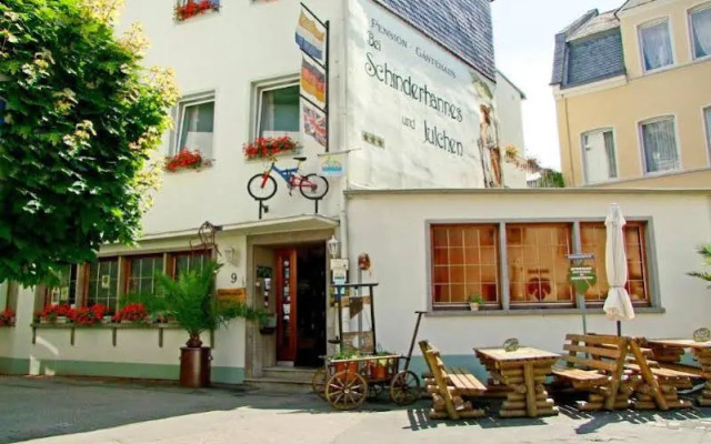 Pension bei Schinderhannes und Julchen
