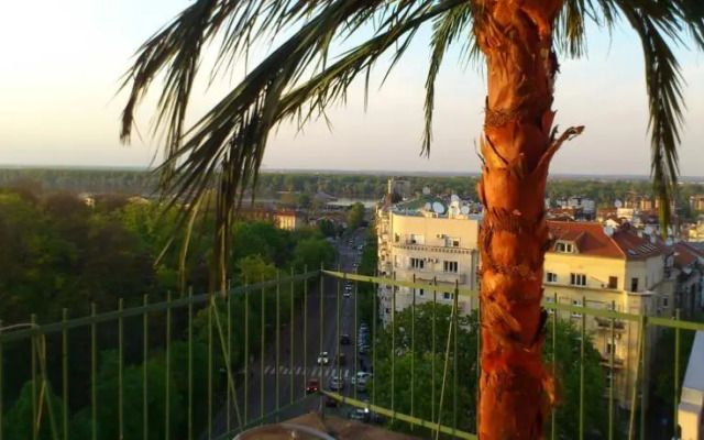 Penthouse in City Centre