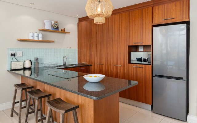 Eden on the Bay 229 - Adults Only