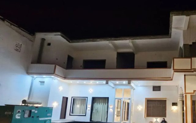 Kharari Guesthouse