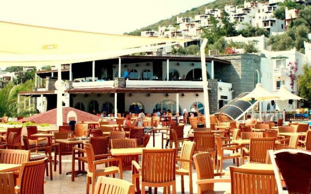 Nish Bodrum Resort