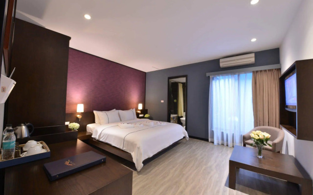 Eliana Signature Hanoi Hotel