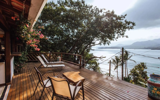 Refúgio na natureza com vista espetacular em Ilhabela