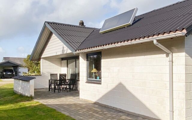 6 Person Holiday Home in Thisted