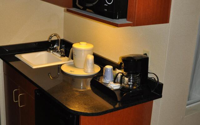Holiday Inn Express & Suites Kent - University Area by IHG