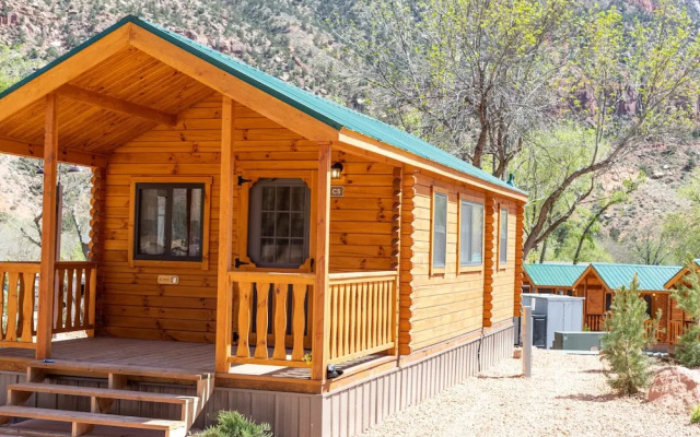 Zion Canyon Cabins
