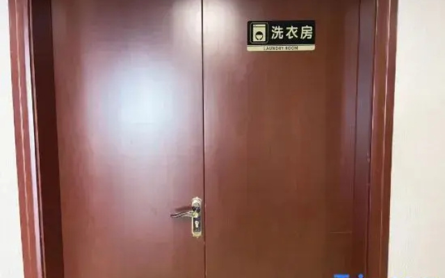 Jinchen Shangya Hotel (Lanzhouxinqu Zhongchuan Airport)