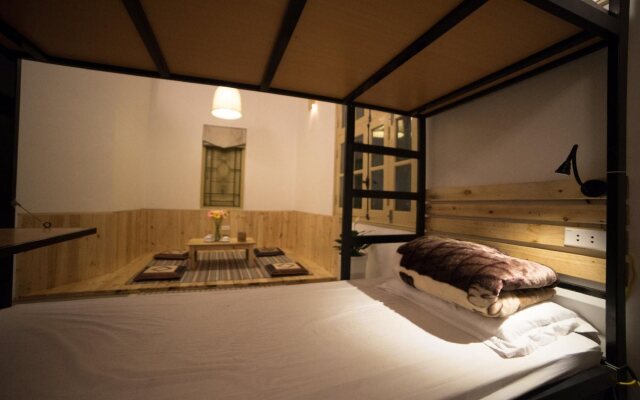Minimalism Home/Homestay Easternstay