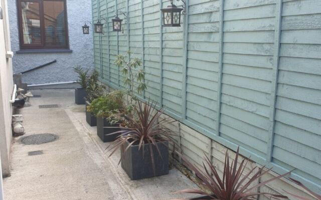 Art Deco House Dublin Close to City Centre