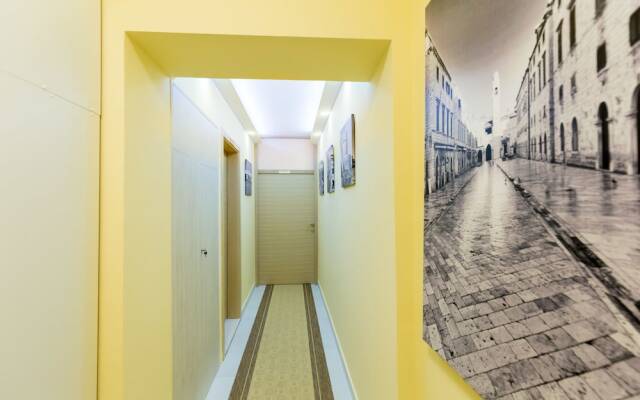 Ivana's Central Suites
