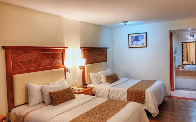 Hotel Plaza Magnolias