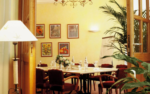 Logis Hôtel Restaurant La Tête Noire