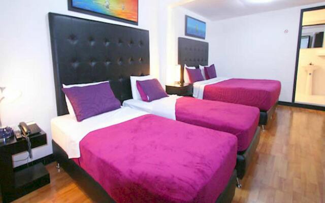 Hotel Lemus Plaza
