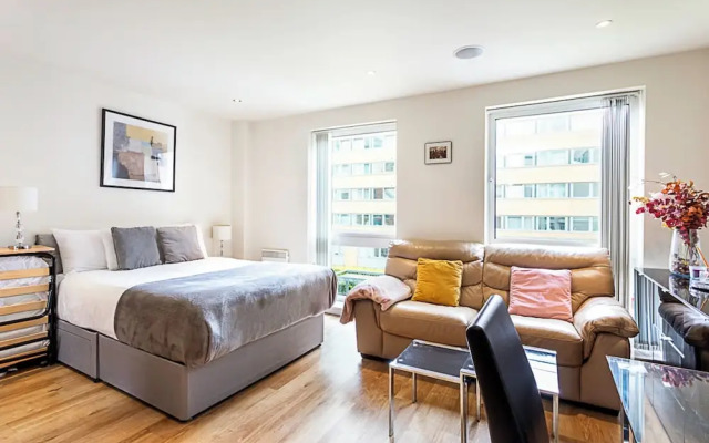Beautiful, Central Studio in Chelsea