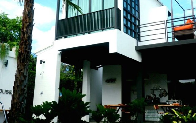 The Seaton House Phuket