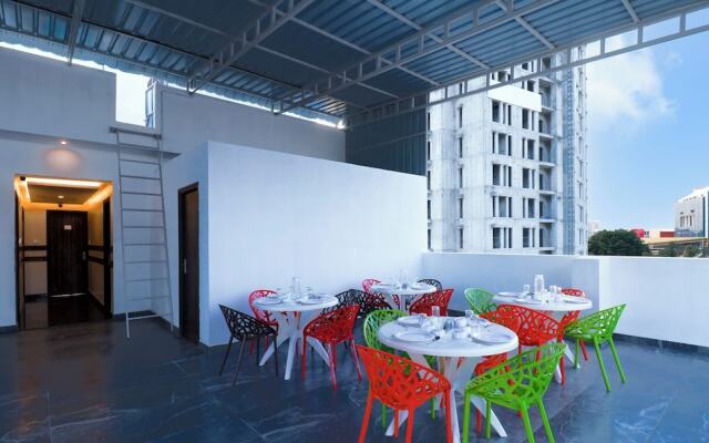 Itsy Hotels Silver Keys