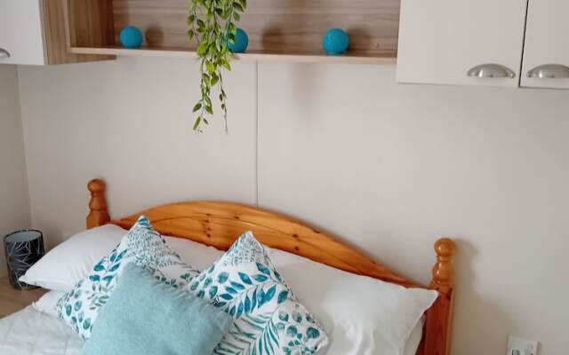 Superb Position 2 Bedroom Caravan Newquay Wales