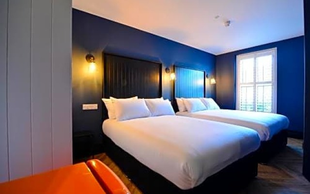 the Continental Boutique Residence