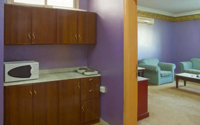 Al Farhan Hotel Suites Al Aqiq