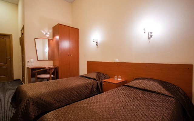 Nevsky 136 Guest House