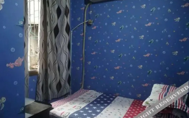 Yueyang Sankeshu Youth Hostel