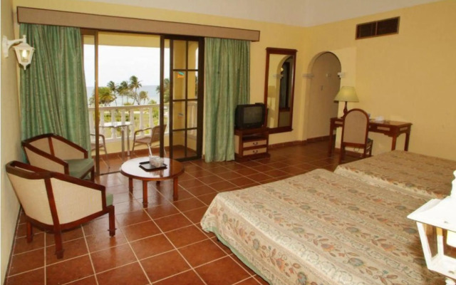 Brisas Guardalavaca Hotel