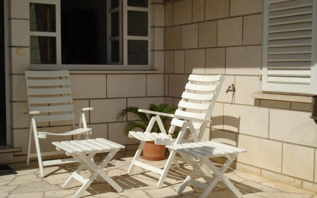 Rooms and Apartment Nike