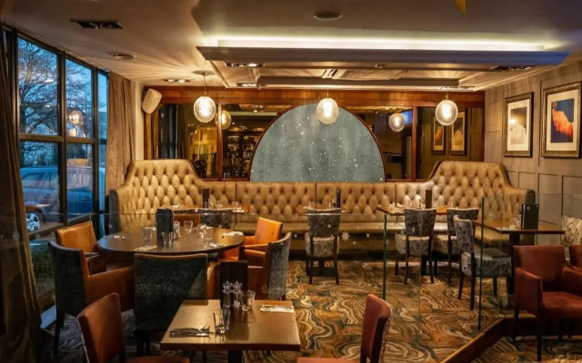 The Fenwick Hotel