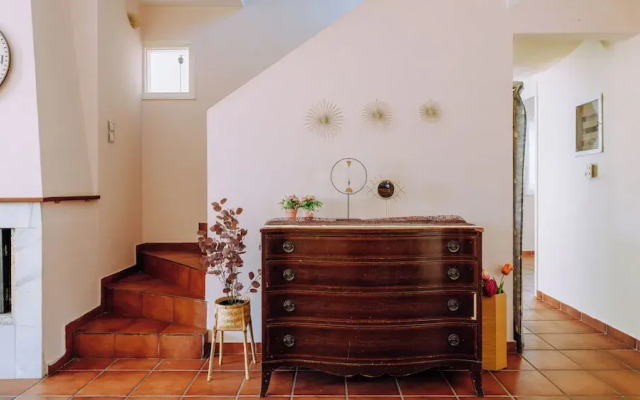 Lithostroto Suites