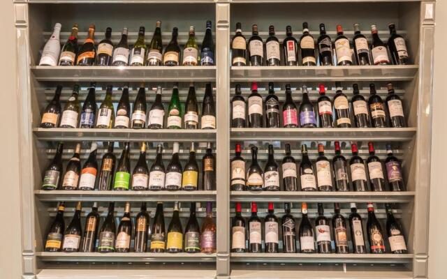 Crystal Palace Boutique Hotel