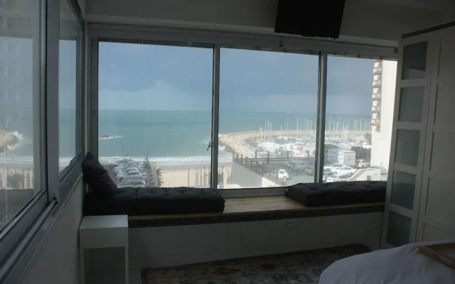 TLV Suites on the beach