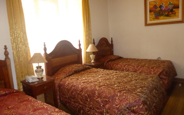 Hotel Midori