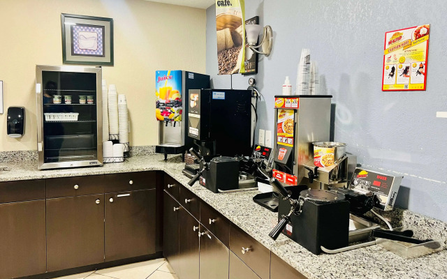 Microtel Inn by Wyndham Georgetown