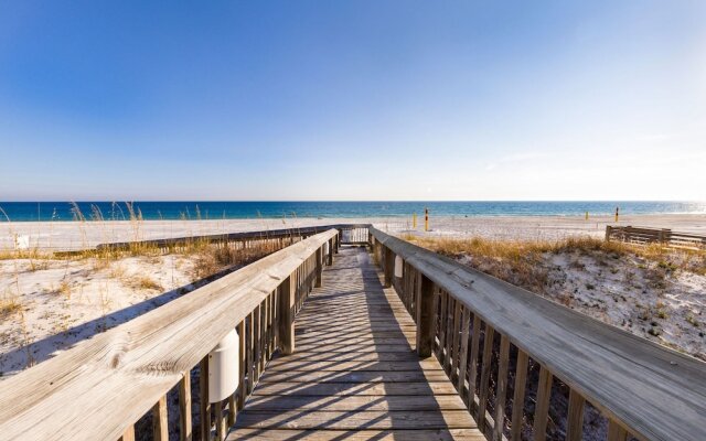 Seaside Beach & Racquet Condos