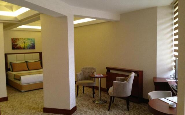 Asrın Business Hotel