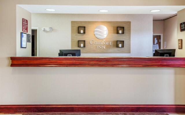Comfort Inn Walcott near Davenport