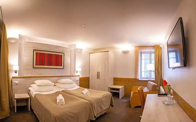 Hotel Liilia