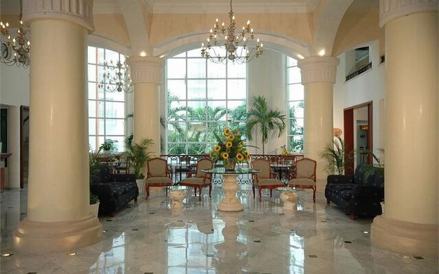 Villa Mercedes Merida, Curio Collection by Hilton