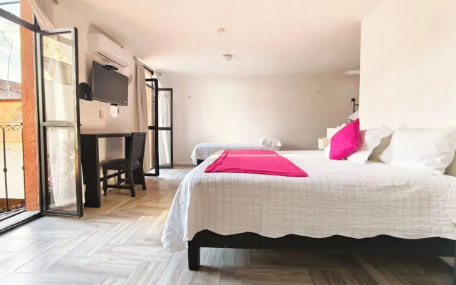 Hotel Punto 79